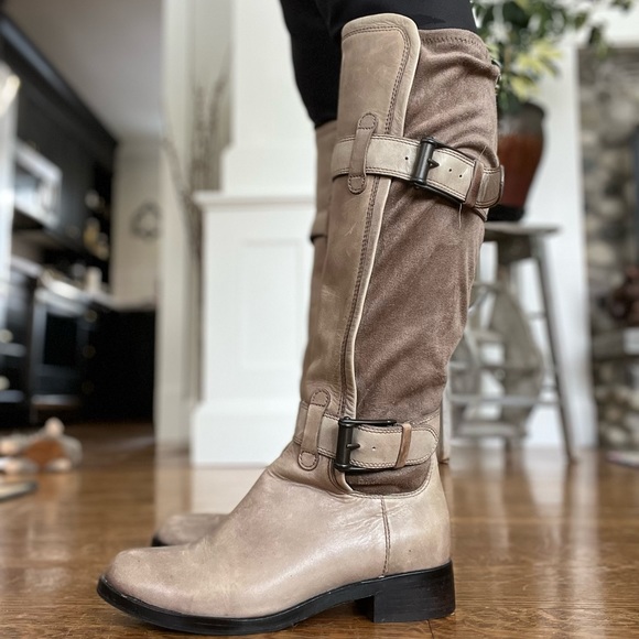 Cole Haan soft leather and Suede boots - size 5.5 with Nike Air Soles - Picture 3 of 4